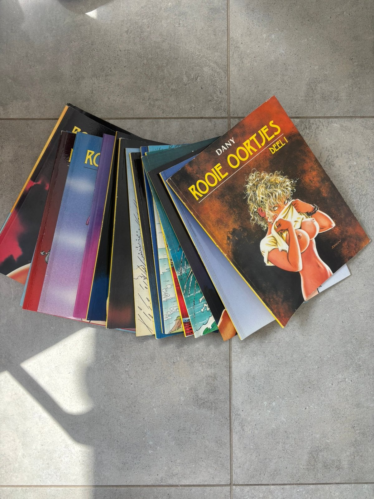 Rooie oortjes 22 stuks, Boeken, Meerdere stripboeken, Ophalen, Gelezen