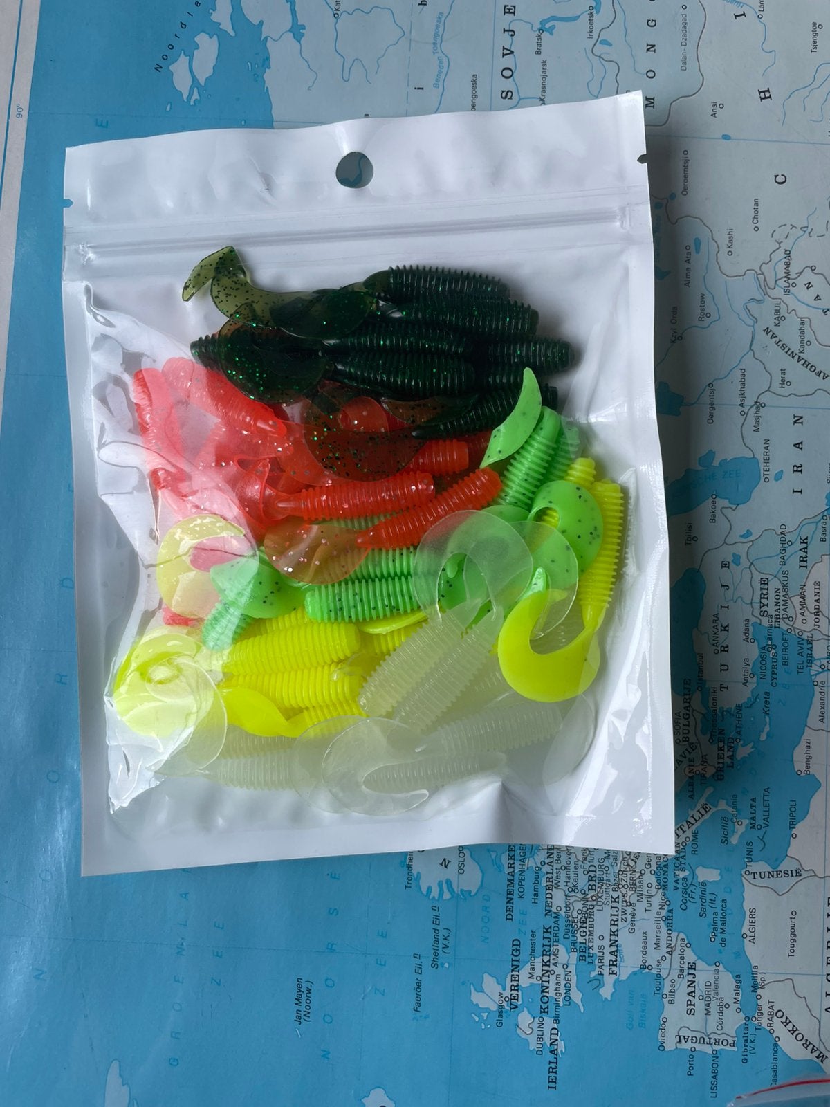 Softbaits / Shads Visaas Set – 50 stuks – Nieuw, Sports nautiques & Bateaux, Pêche à la ligne | Poissons prédateurs, Enlèvement