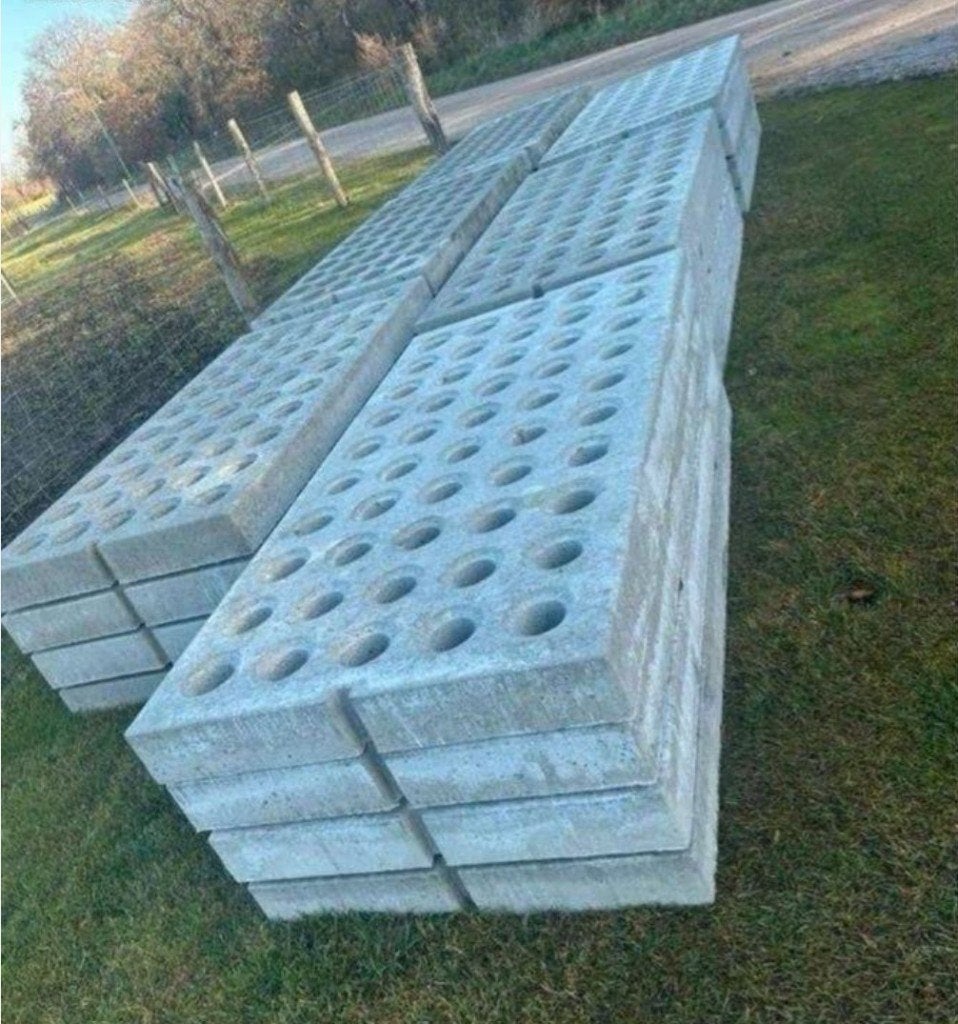Dalles en béton par pleine charge, Envoi, Neuf