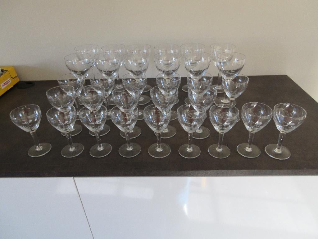 Oud servies drinkglazen uit de jaren 50 drinkservies in glas, Ophalen