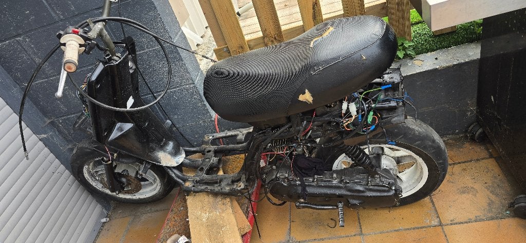 Pièces booster ph1, Fietsen en Brommers, Brommeronderdelen | Scooters, Ophalen, Zo goed als nieuw, Yamaha