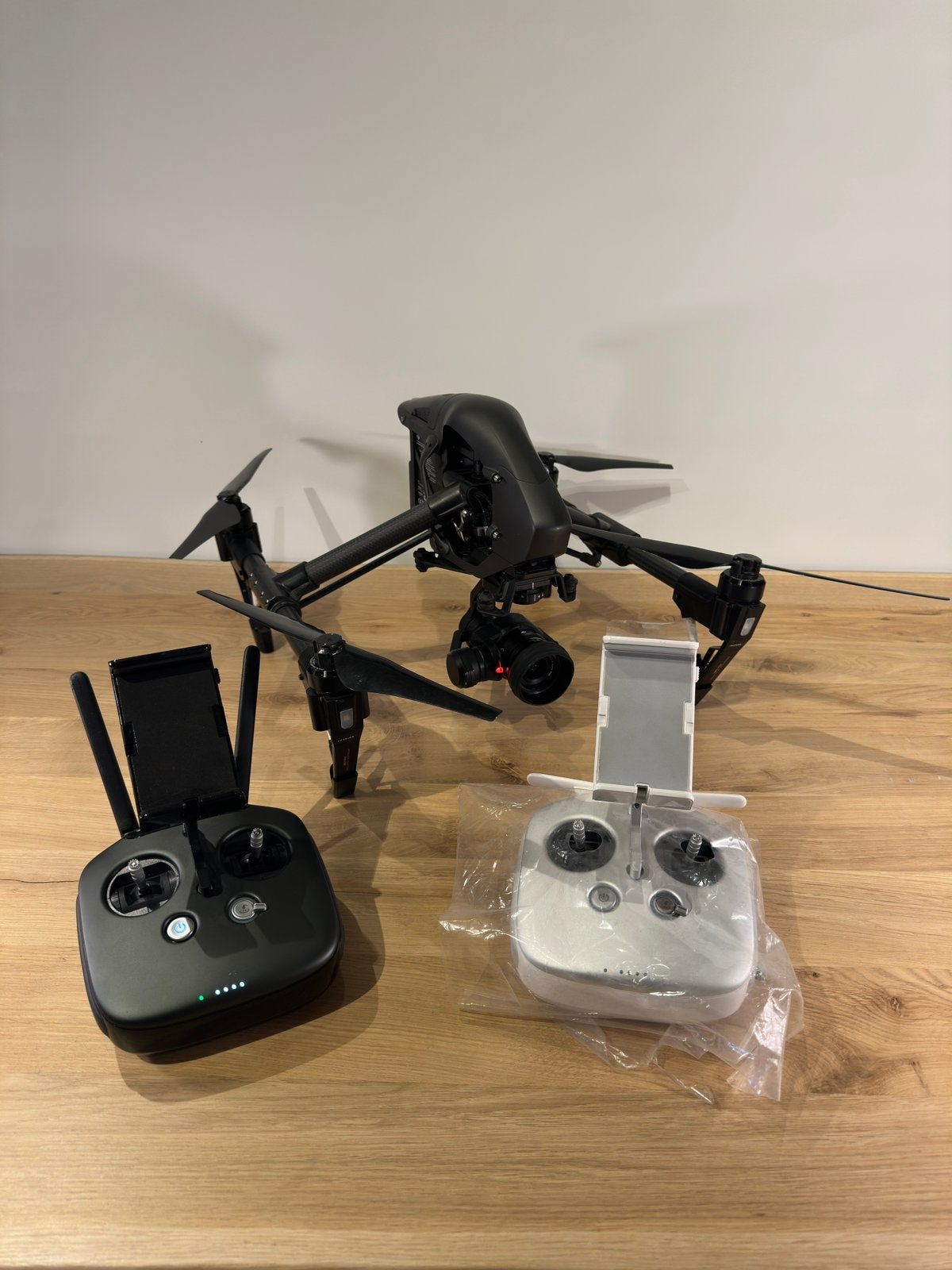 Kit professionnel complet DJI Inspire 1 Pro Zenmuse X5 + X3, Enlèvement, Comme neuf, DJI