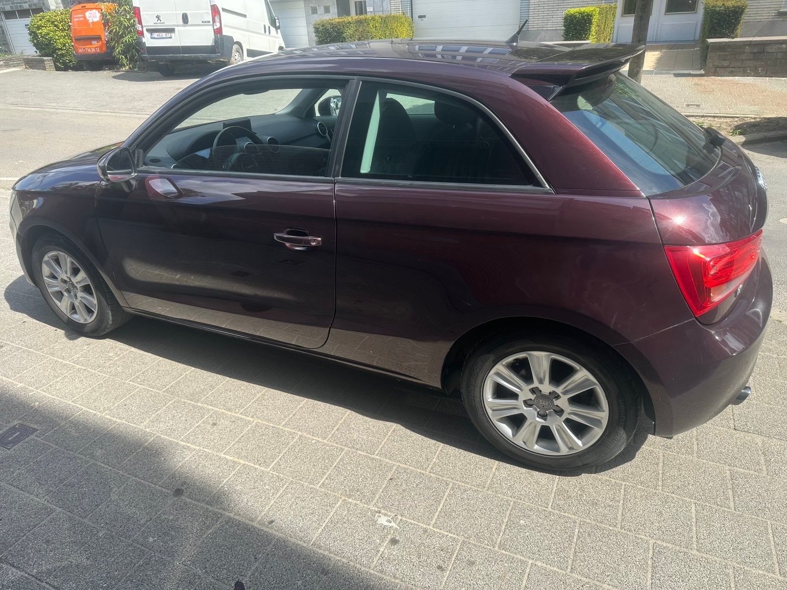 Audi A1 benzine 86dkm automaat, Auto's, Euro 5, Stof, A1, Zwart