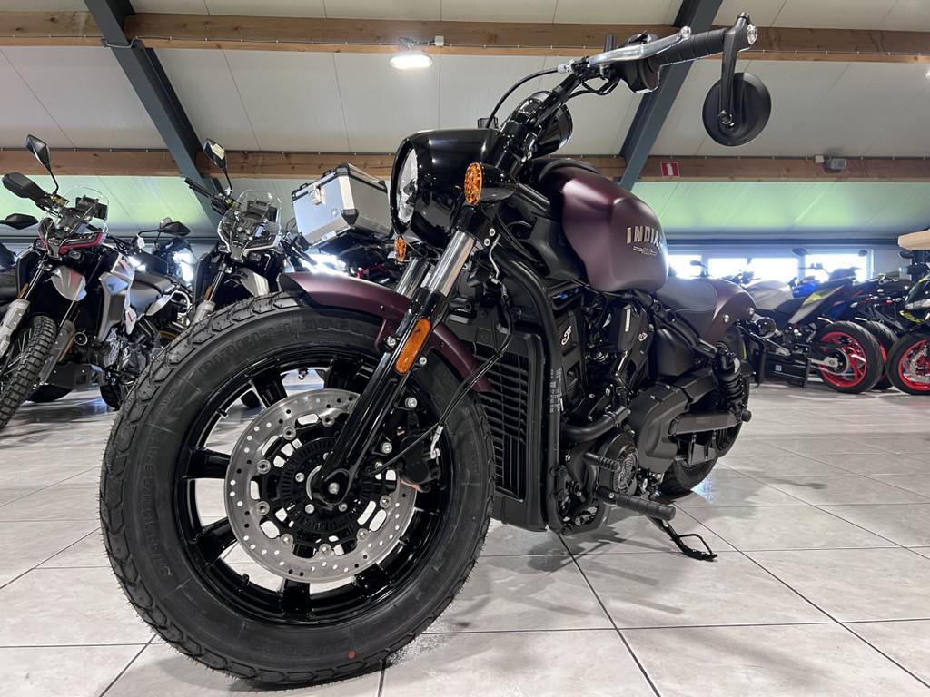 Indian Scout Bobber Maroon Metallic Smoke, Chopper, Bedrijf, Meer dan 35 kW, 1250 cc