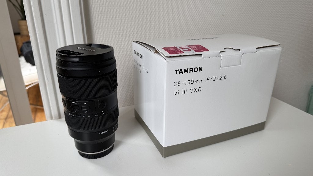 Tamron 35-150mm 2-2.8 (Nikon Z) + Assurance complète, Enlèvement ou Envoi, Comme neuf, Nikon, Monture Nikon Z