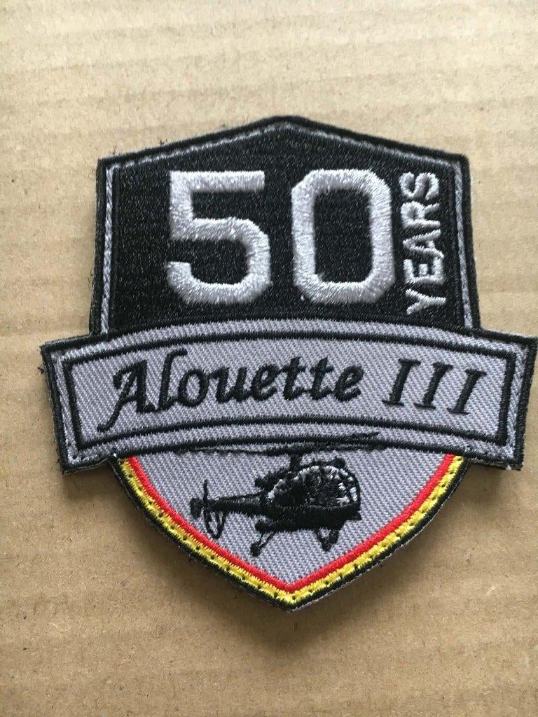 Badge : 50 Years Alouette III - 40 Sqn - Basis Koksijde., Verzamelen, Luchtvaart en Vliegtuigspotten, Nieuw, Patch, Badge of Embleem