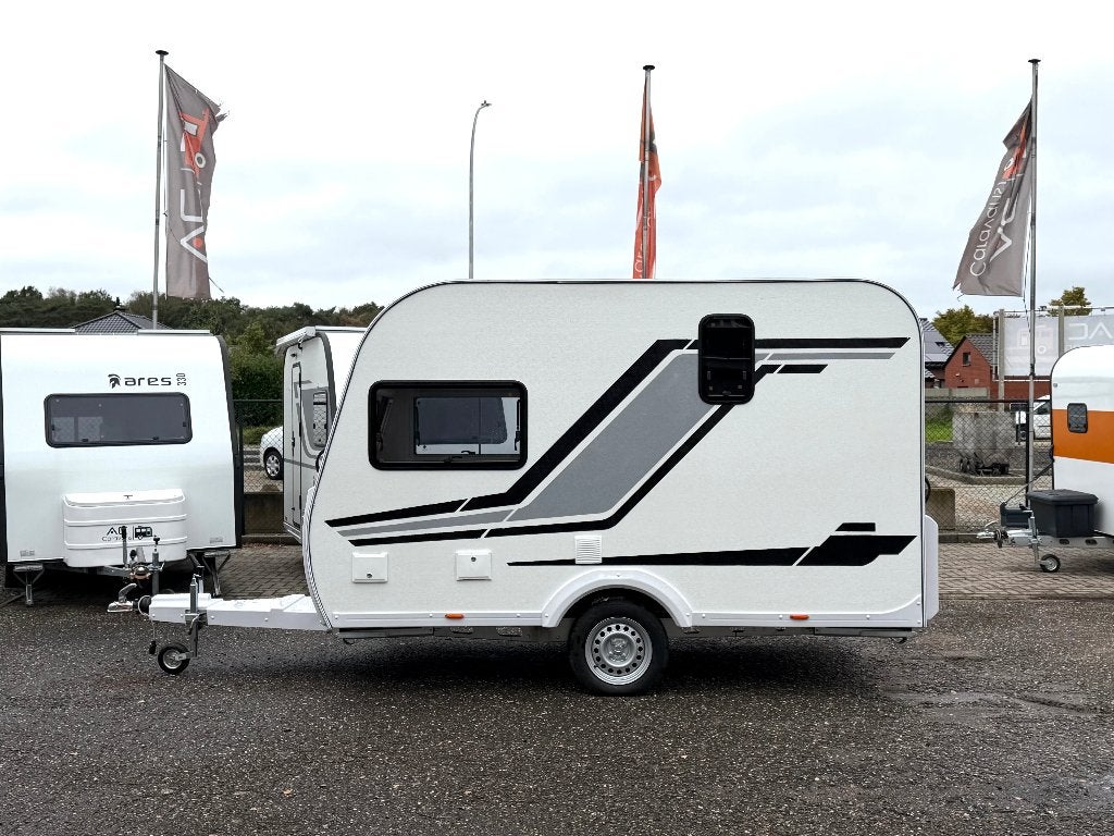Caravane Luxon S 375, 710 kg, Nouveau 2026, KNOTT, Caravanes & Camping, Lit transversal, Jusqu'à 4 m, 500 - 750 kg, Siège de train