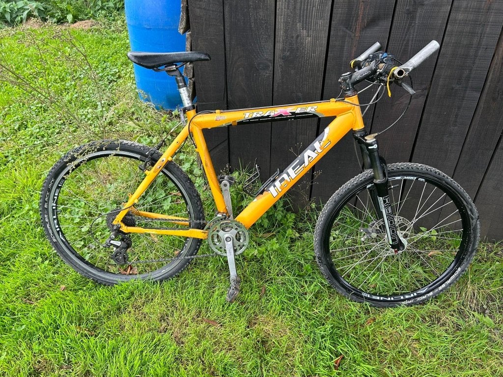 VELO VTT SPORT DE MARQUE TRAXER IDEAL , Ophalen