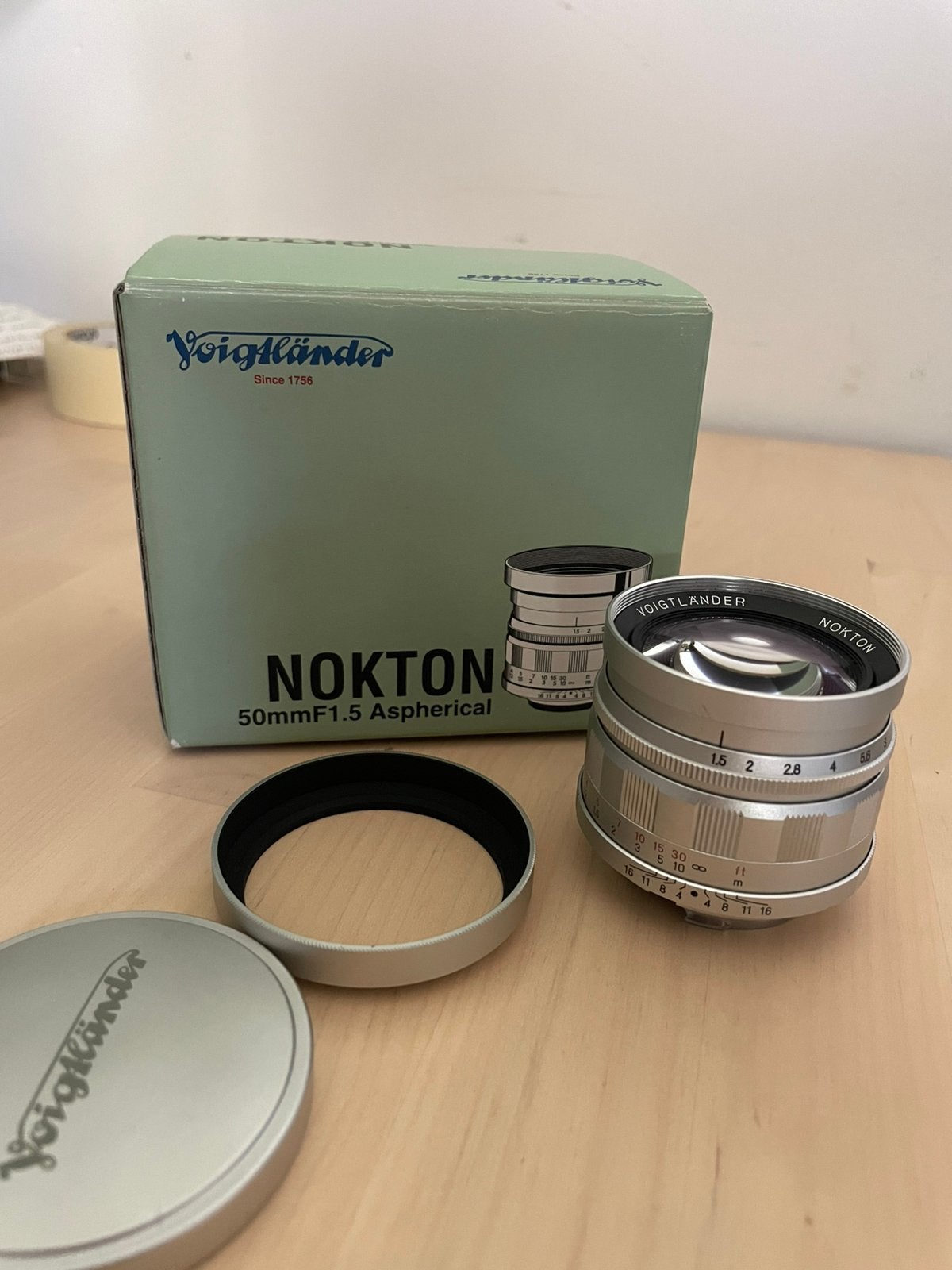Voightlander nokton 50mm f1.5, Ophalen of Verzenden, Zo goed als nieuw, Leica