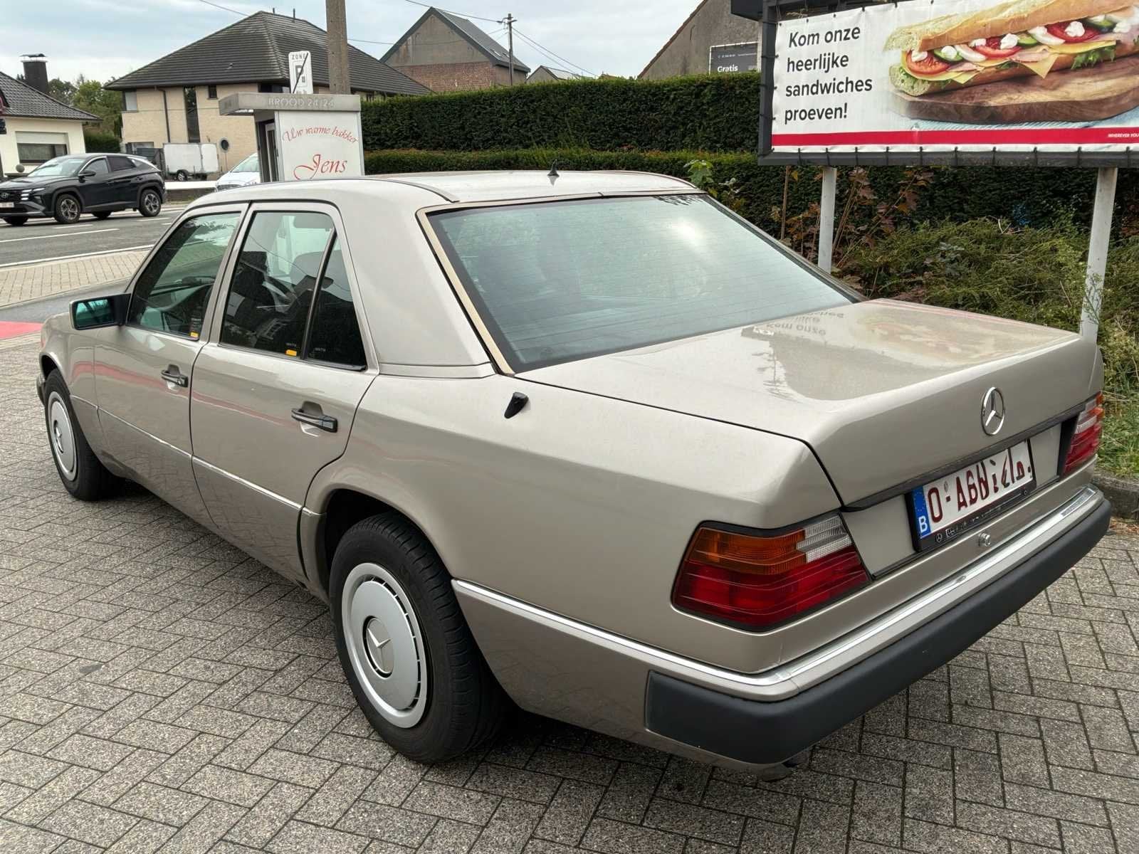 Mercedes 300 D Turbo – W124 124.133 Ancêtres, Autos, Achat, Entreprise, Mercedes-Benz, Automatique