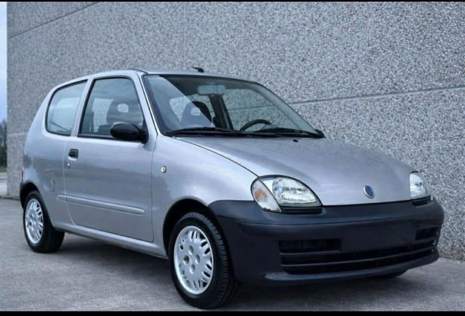 Fiat Seicento 54 427 KM!!, Auto's, Voorwielaandrijving, Stof, Seicento, Zwart