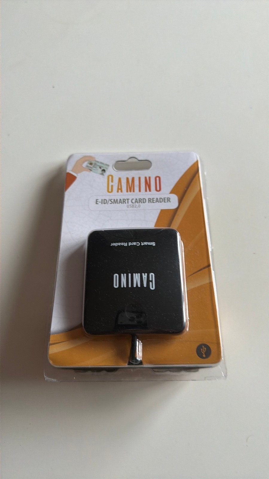 Superbe Lecteur carte ID neuf dans son emballage Prix 20€, Enlèvement, Comme neuf