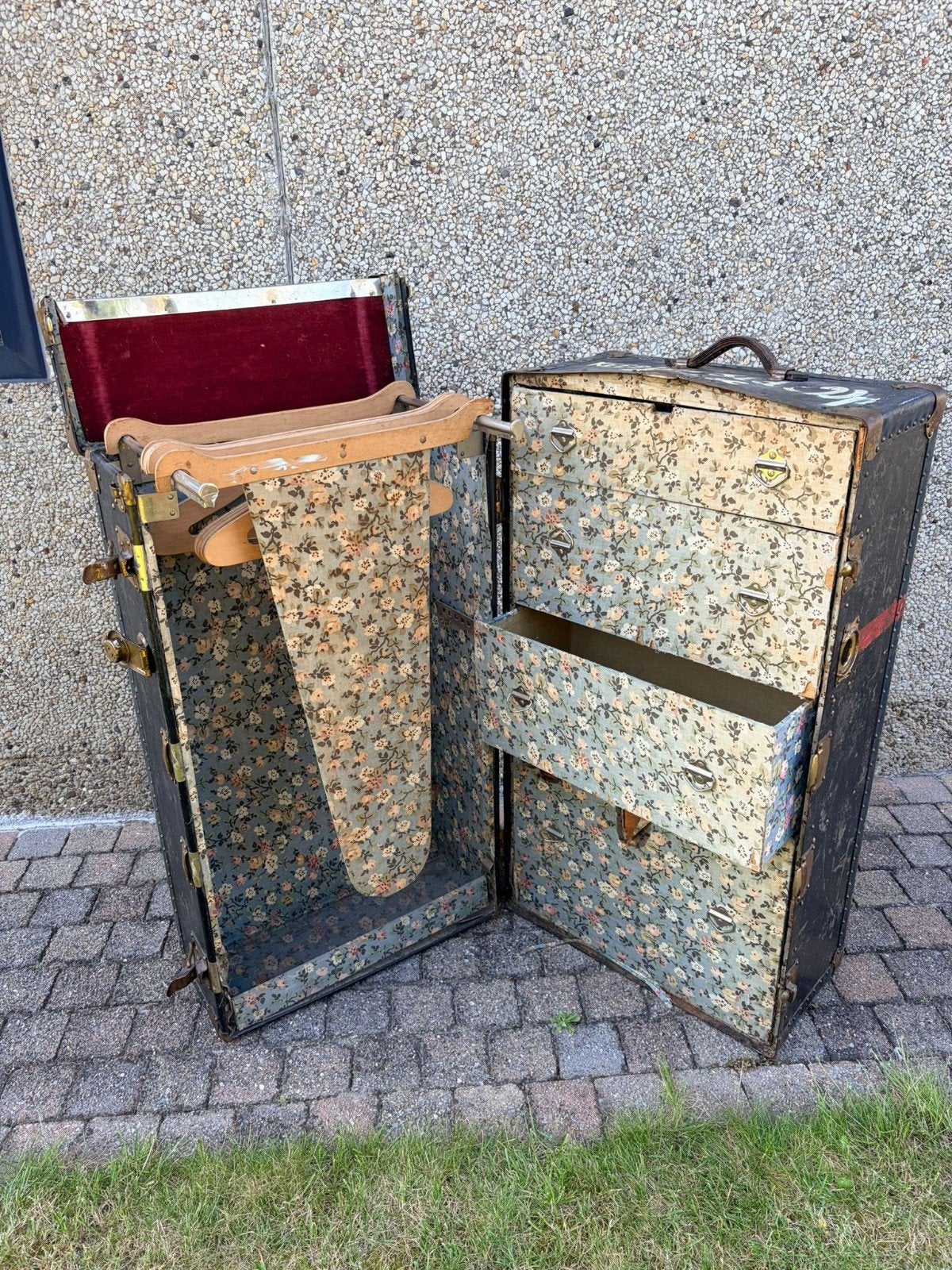 Hut koffer / Scheepskist, Enlèvement