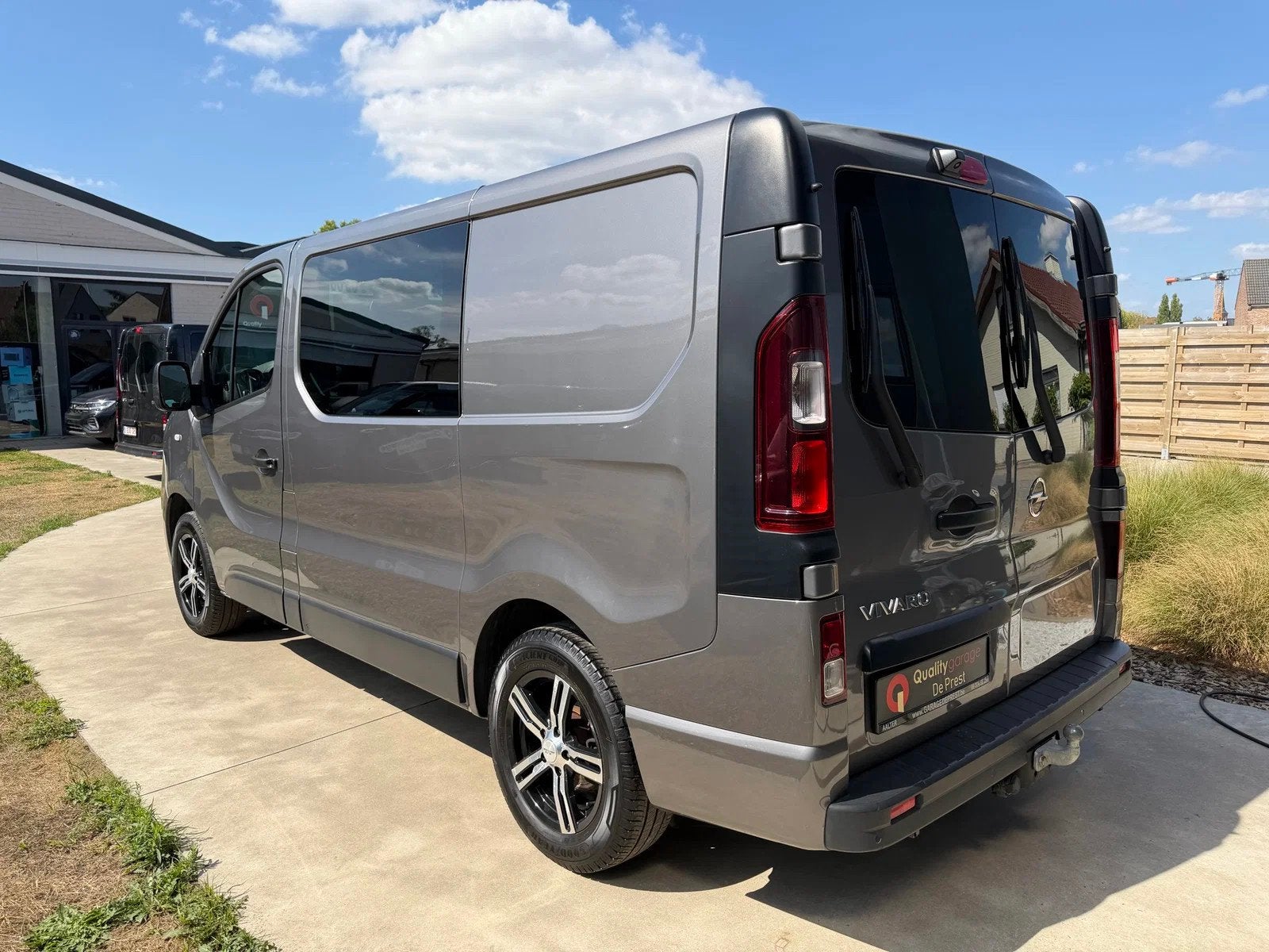 Opel Vivaro 5zit dubbele cabine, navigatie, Cruise Control,, Stof, 4 cilinders, 89 kW, Bedrijf