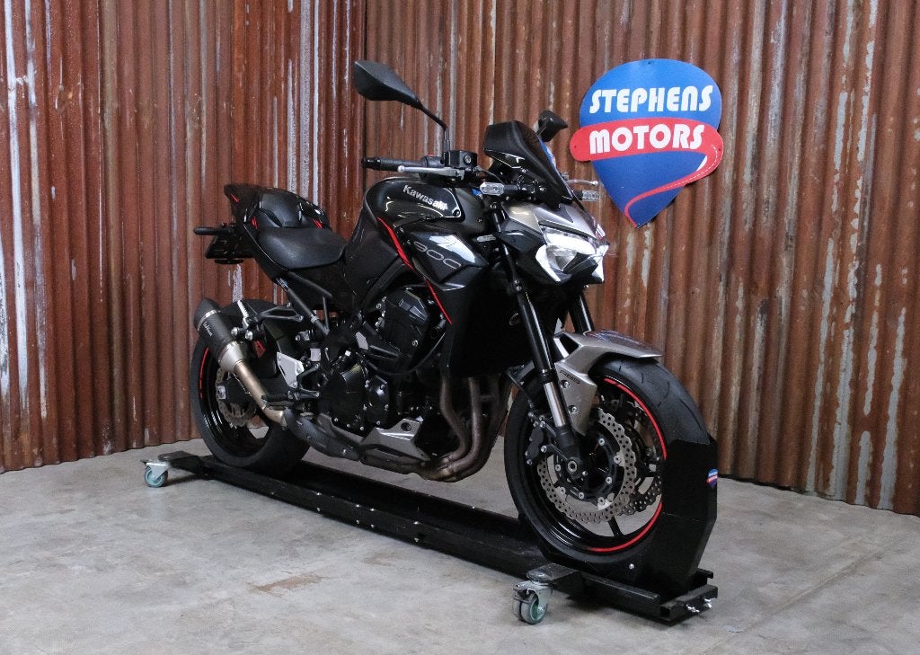 Kawasaki Z900 Leovince, Occasion, ABS, 4 cilinders, Motorrijbewijs A