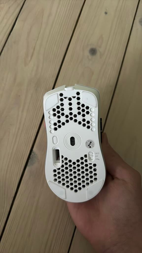 gaming muis, Computers en Software, Muizen, Ophalen, Zo goed als nieuw, Muis, Gaming muis