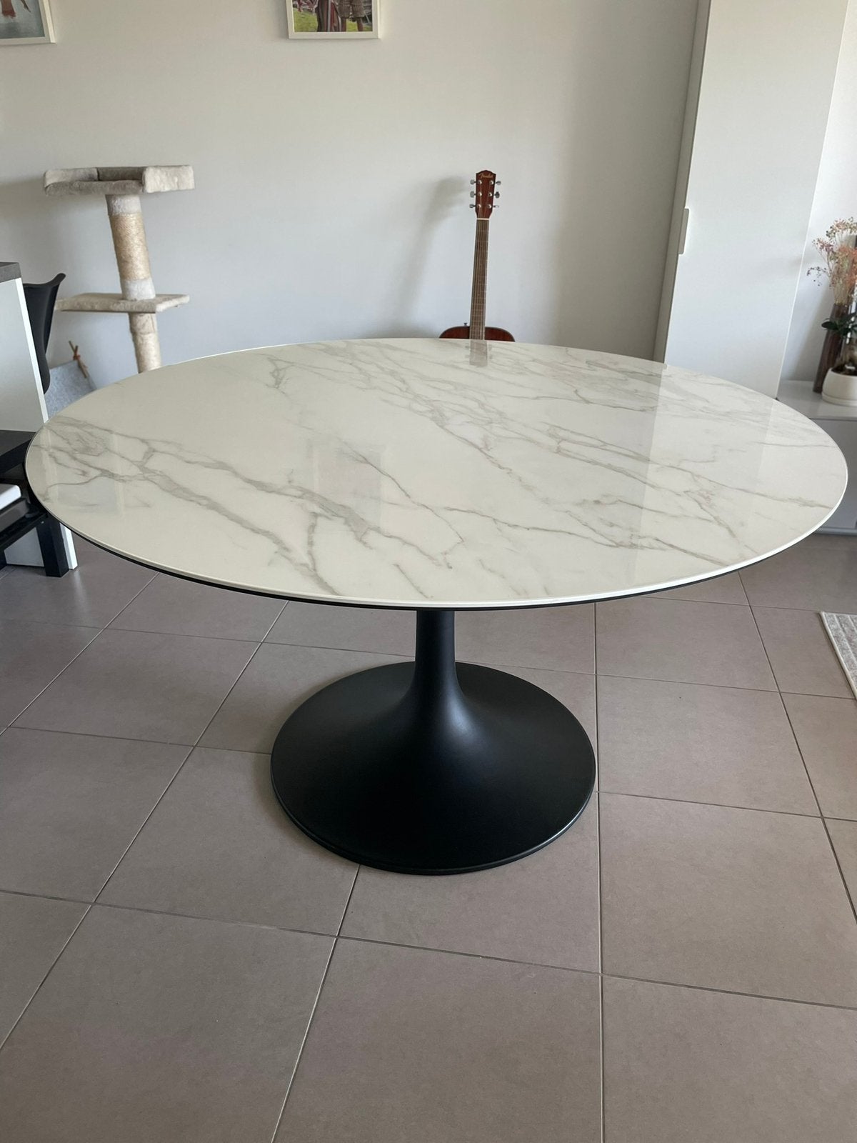 Elegante eettafel met volkeramisch tafelblad onderhandelbaar, Maison & Meubles, Tables | Tables à manger, 100 à 150 cm, Cinq personnes ou plus