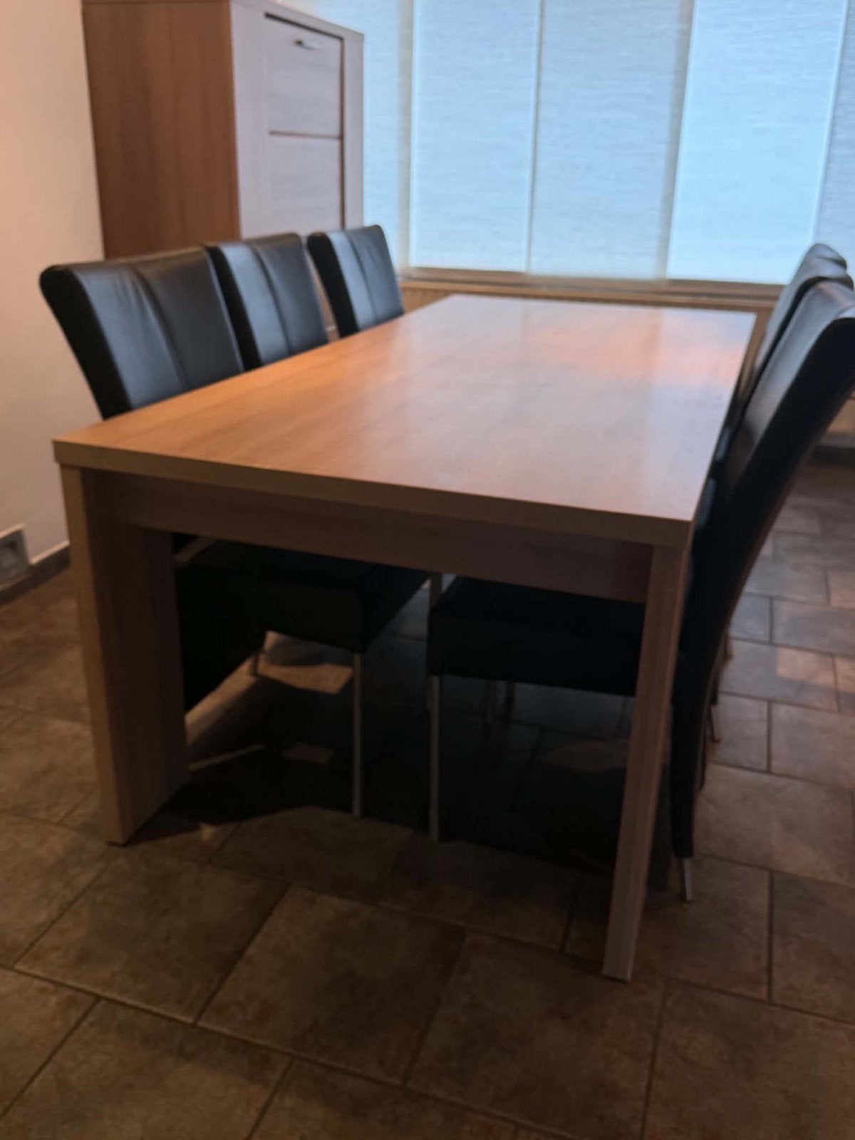 eetplaats tafel, Enlèvement ou Envoi
