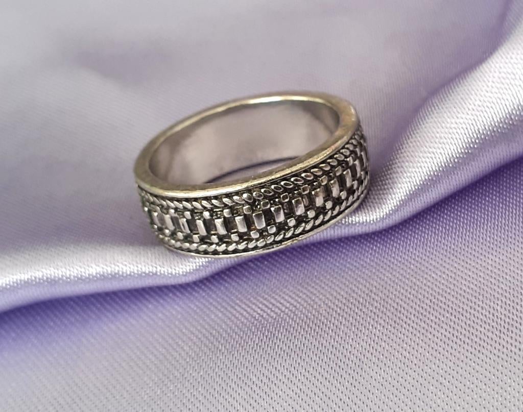 Herenring vintage breed vlecht donker zilver, Handtassen en Accessoires, Ringen, Heer, Nieuw, Ophalen of Verzenden, Zilver