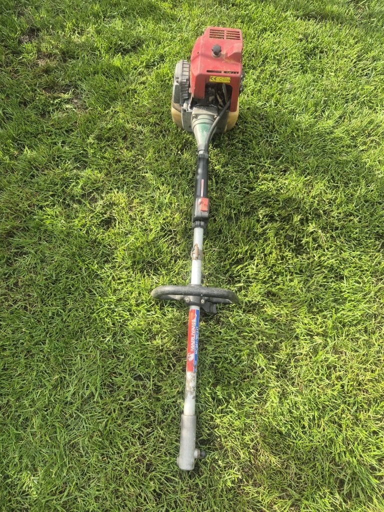 Maruyama AE320 kantenmaaier, Tuin en Terras, Bosmaaiers, Ophalen, Benzine, Gebruikt, Maruyama