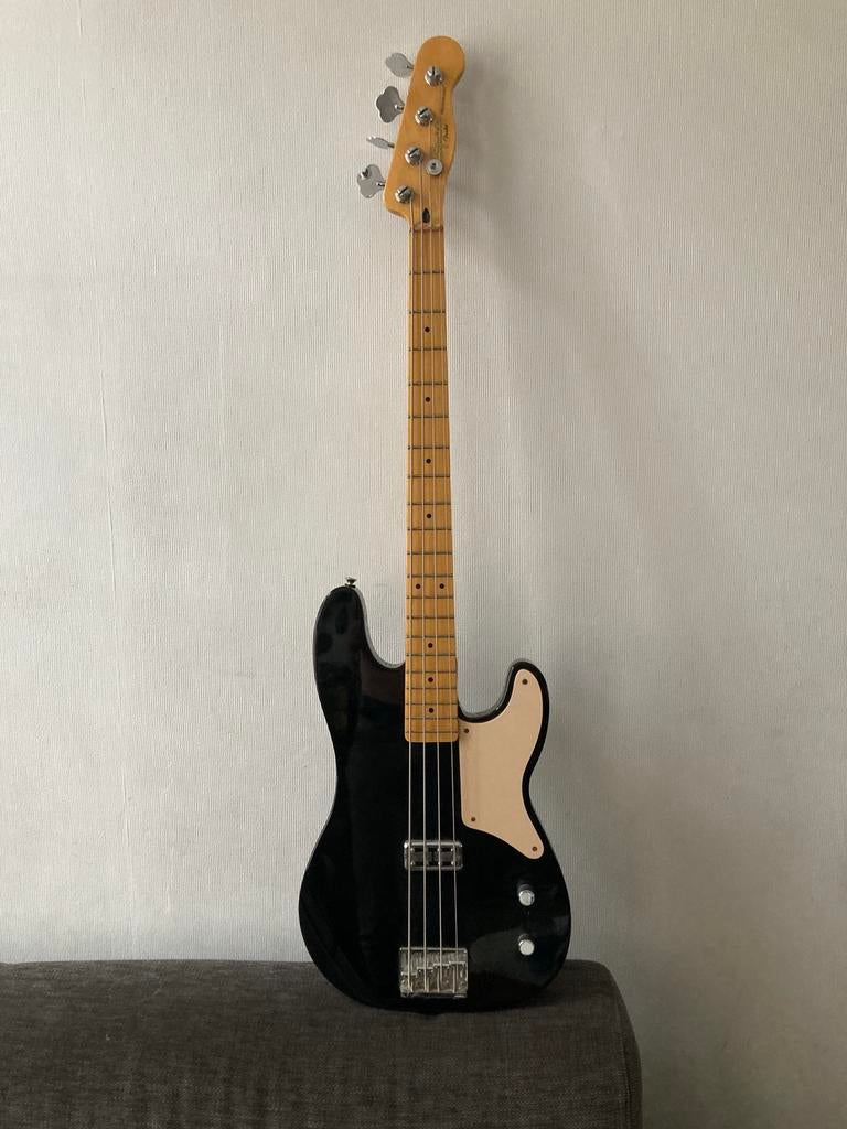 Squier Precision Bass “Cabronita”, Ophalen
