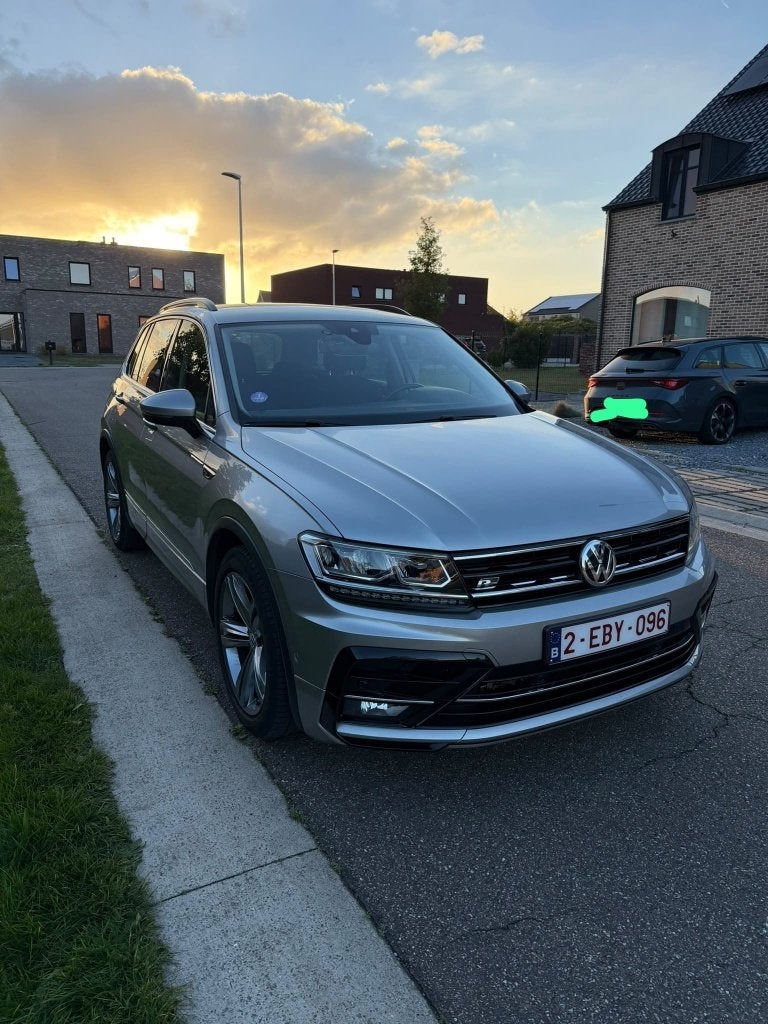 Volkswagen Tiguan 1.5 R-line automaat (2019), Auto's, 4 cilinders, Alcantara, 5 zetels, 5 deurs
