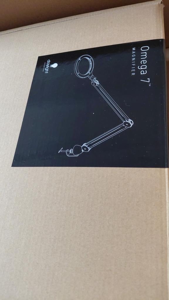 Leesloupe voor slechtzienden, Ophalen
