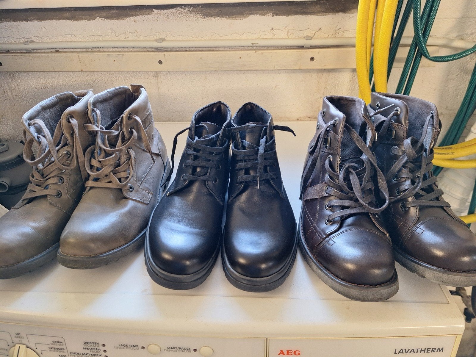 3 paires de chaussures en cuir neuves, Enlèvement ou Envoi