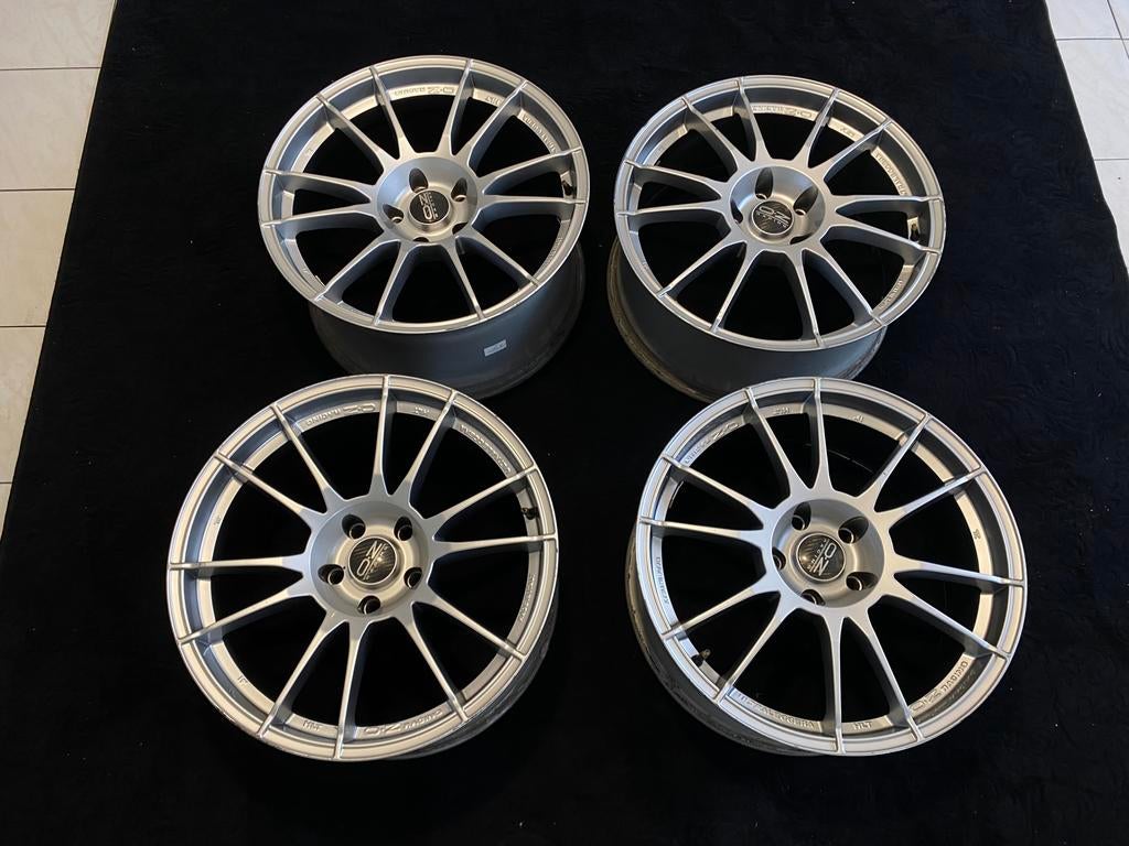 Oz 19 inch Ultraleggera Hlt BMW 5x120 8.5 /10. Velgen Jantes, Autos : Pièces & Accessoires, Enlèvement ou Envoi, Jante(s)