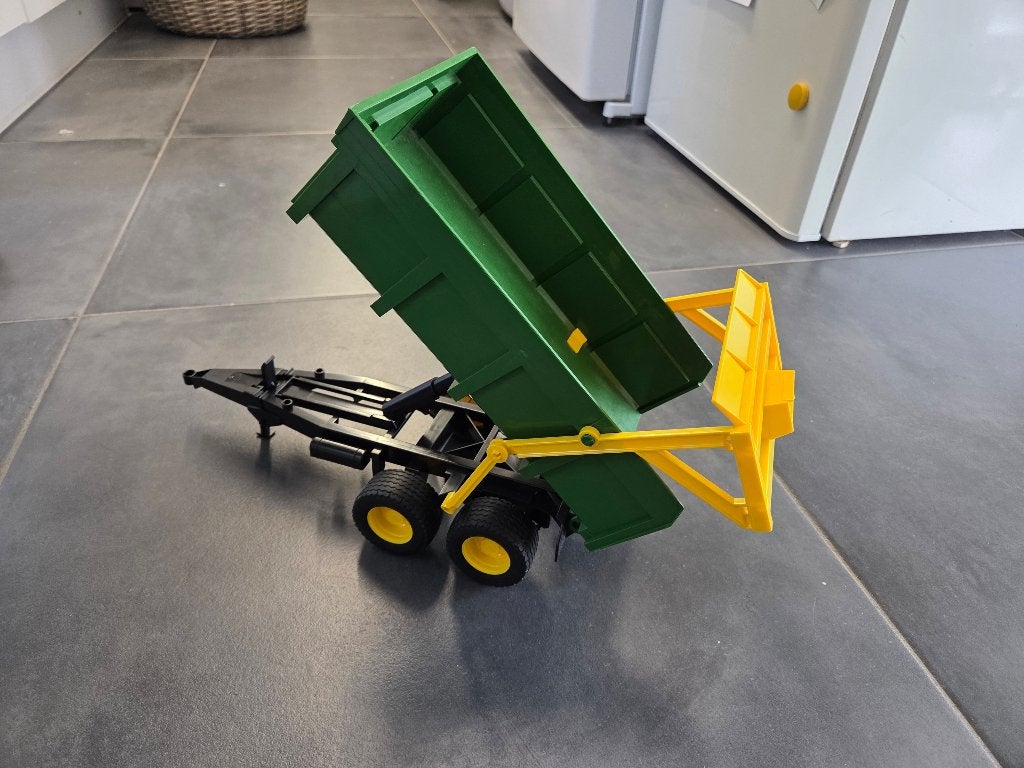 Bruder kipkar, Ophalen, Zo goed als nieuw