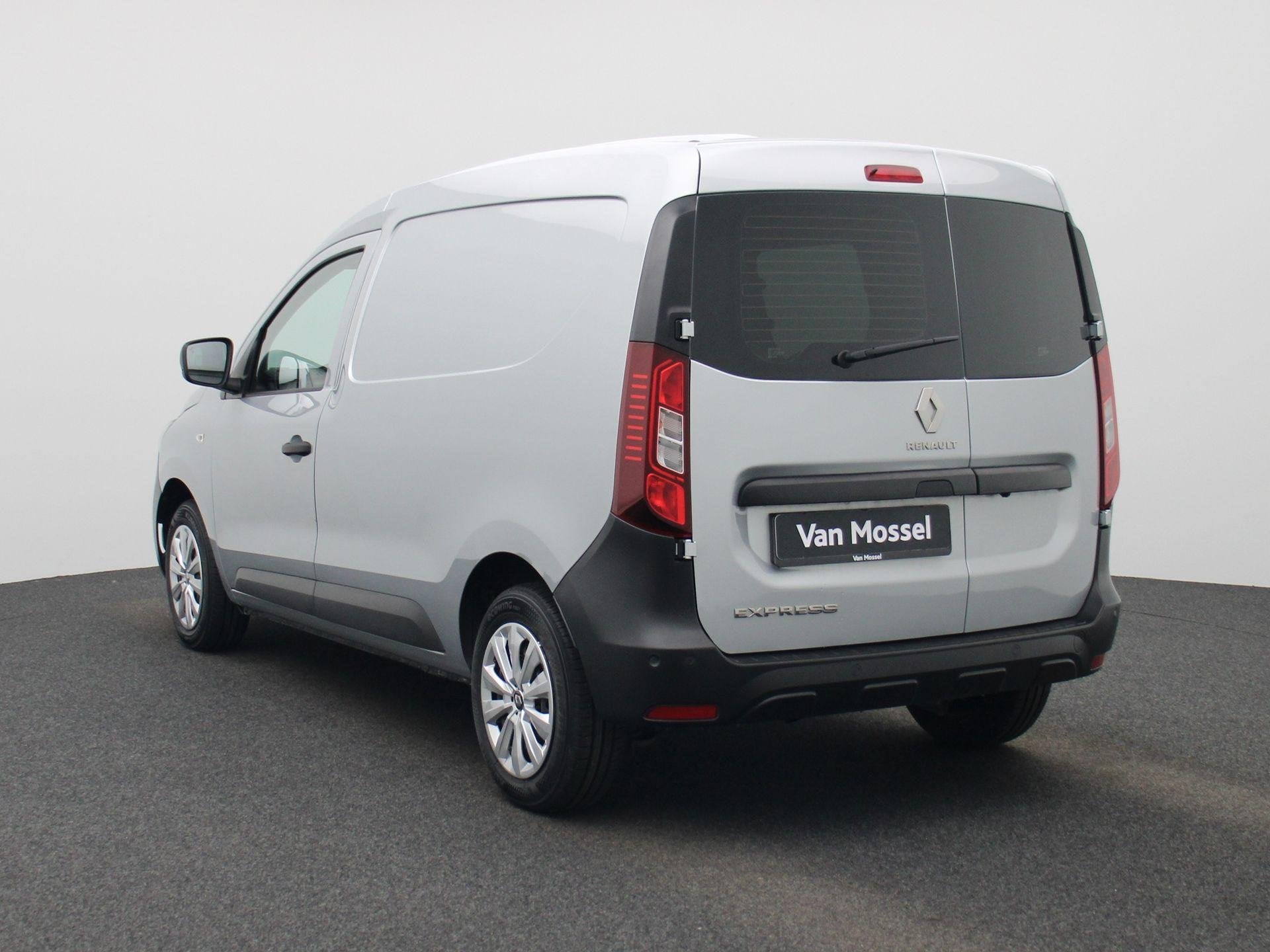 Renault Express Blue dCi 95 Confort, Argent ou Gris, Achat, https://public.car-pass.be/vhr/6a15a0b7-089d-4e3d-8762-7e7f50c0d927