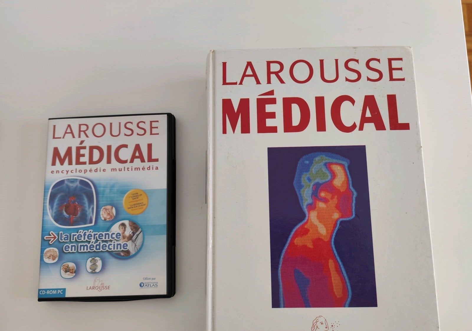 Larousse Médical + DVD, Enlèvement