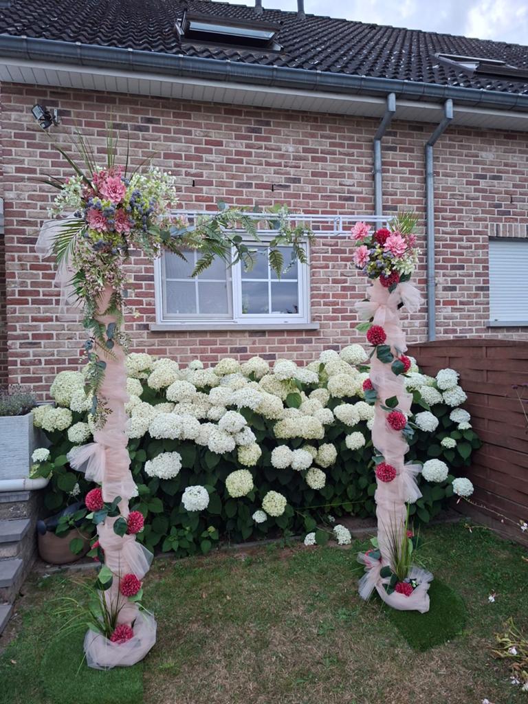 Ceremonie boog, Kleding | Dames, Trouwkleding en Trouwaccessoires, Ophalen, Zo goed als nieuw