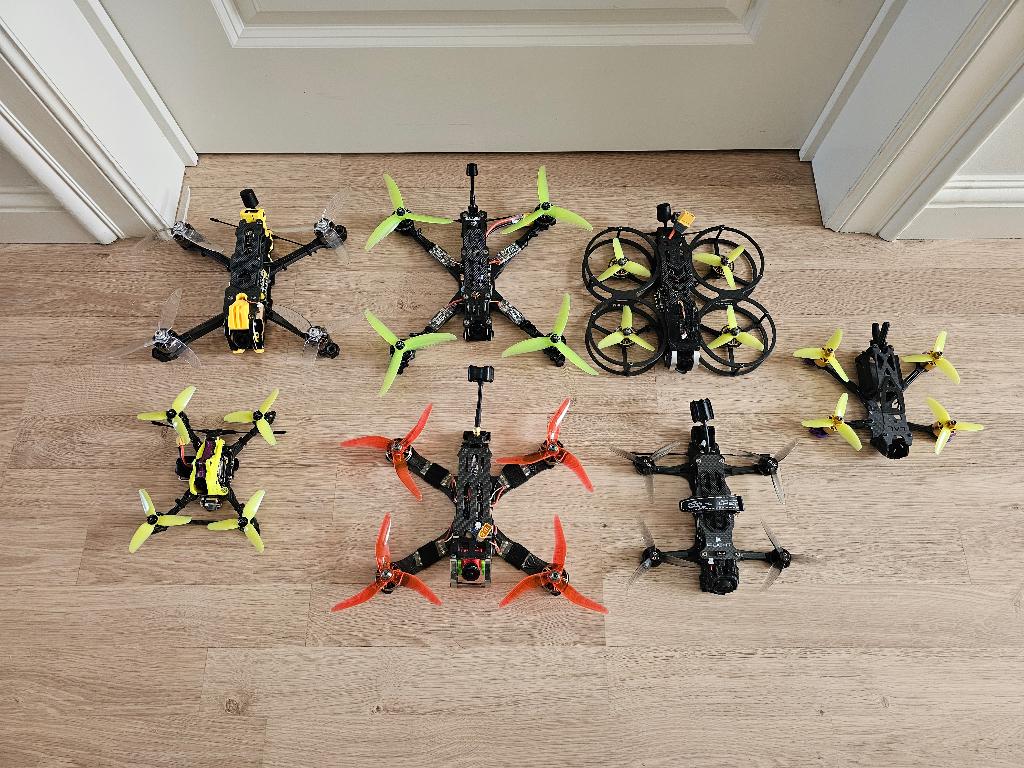 Diverse Fpv drones te koop Digitaal en analoog., Enlèvement, Comme neuf, DJI
