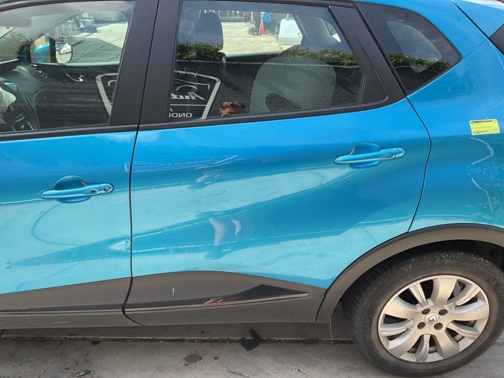 PORTIER LINKS ACHTER Renault Captur I (2R) (01-2013/-), Gebruikt, Peter-Huppertz-Straße 5
51063  Köln, DE, Achter, Dialog.deutschland@renault.de