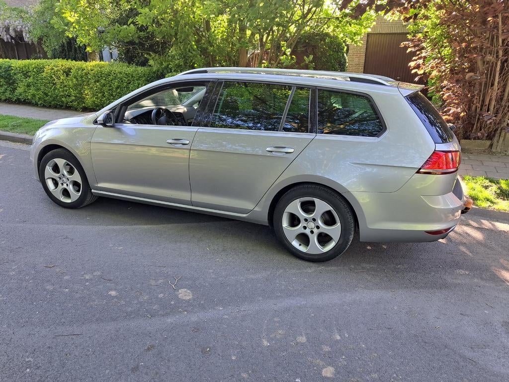 Volkswagen Golf 1.4 Benzine. Van 2016. Euro 6B. Goede staat, Auto's, Voorwielaandrijving, Euro 6, 4 cilinders, Leder en Stof
