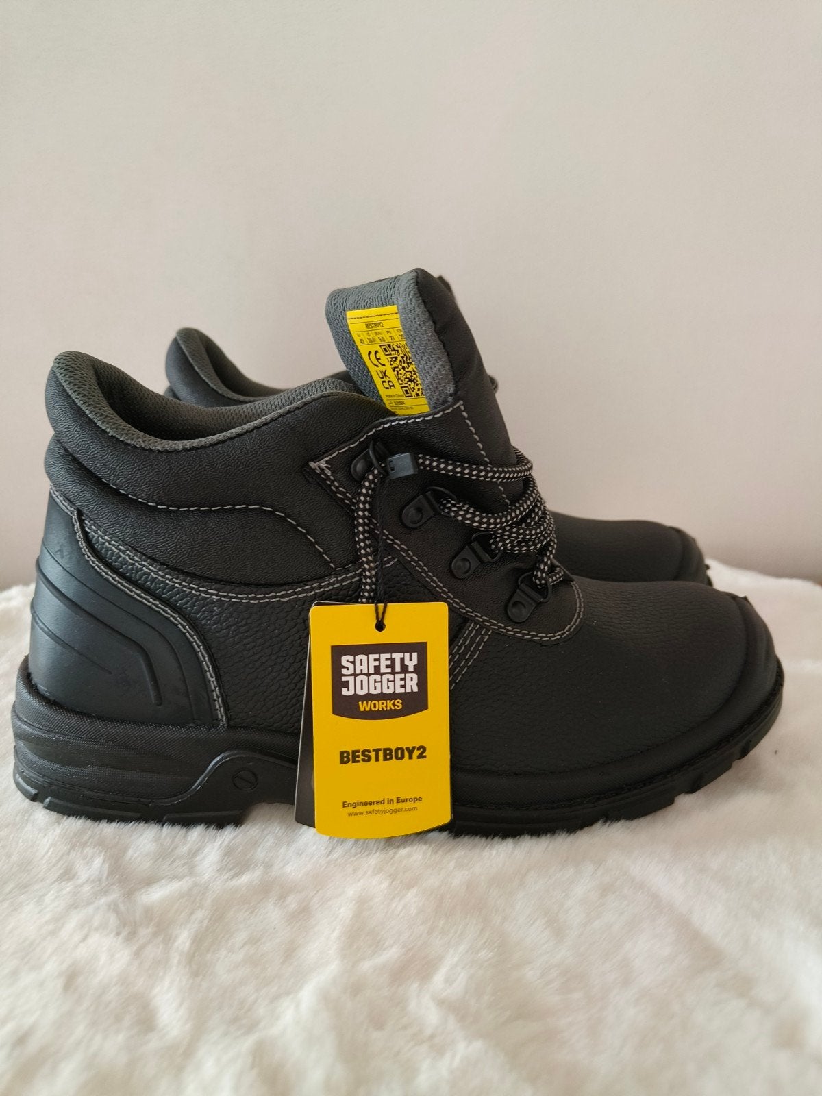 Veiligheidsschoenen Safty Jogger maat 43, Doe-het-zelf en Bouw, Ophalen