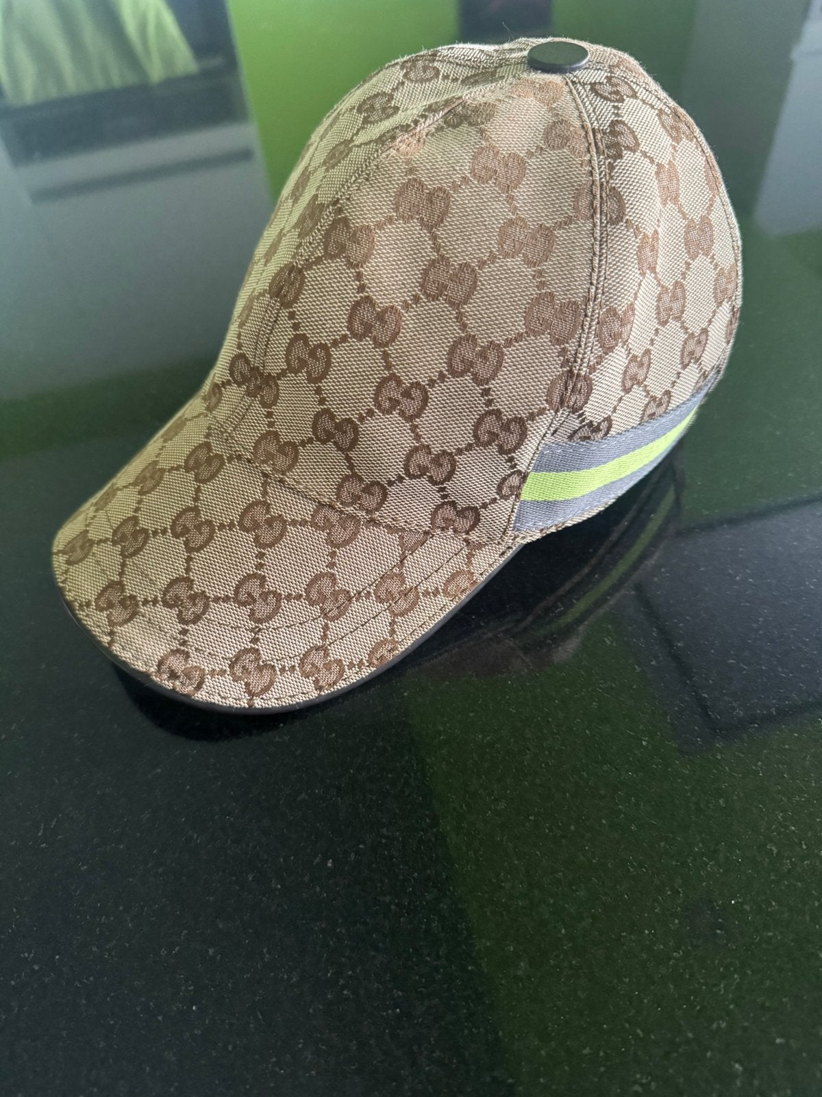 Gucci pet met stripes, Ophalen of Verzenden, Zo goed als nieuw, Pet