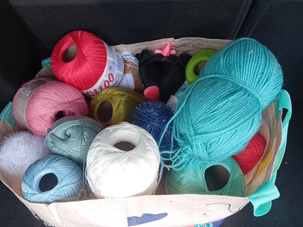 2 dozen vol - lot wol garen winkelprijs +/- 300%, Hobby & Loisirs créatifs, Tricot & Crochet, Enlèvement ou Envoi, Neuf, Tricot ou Crochet