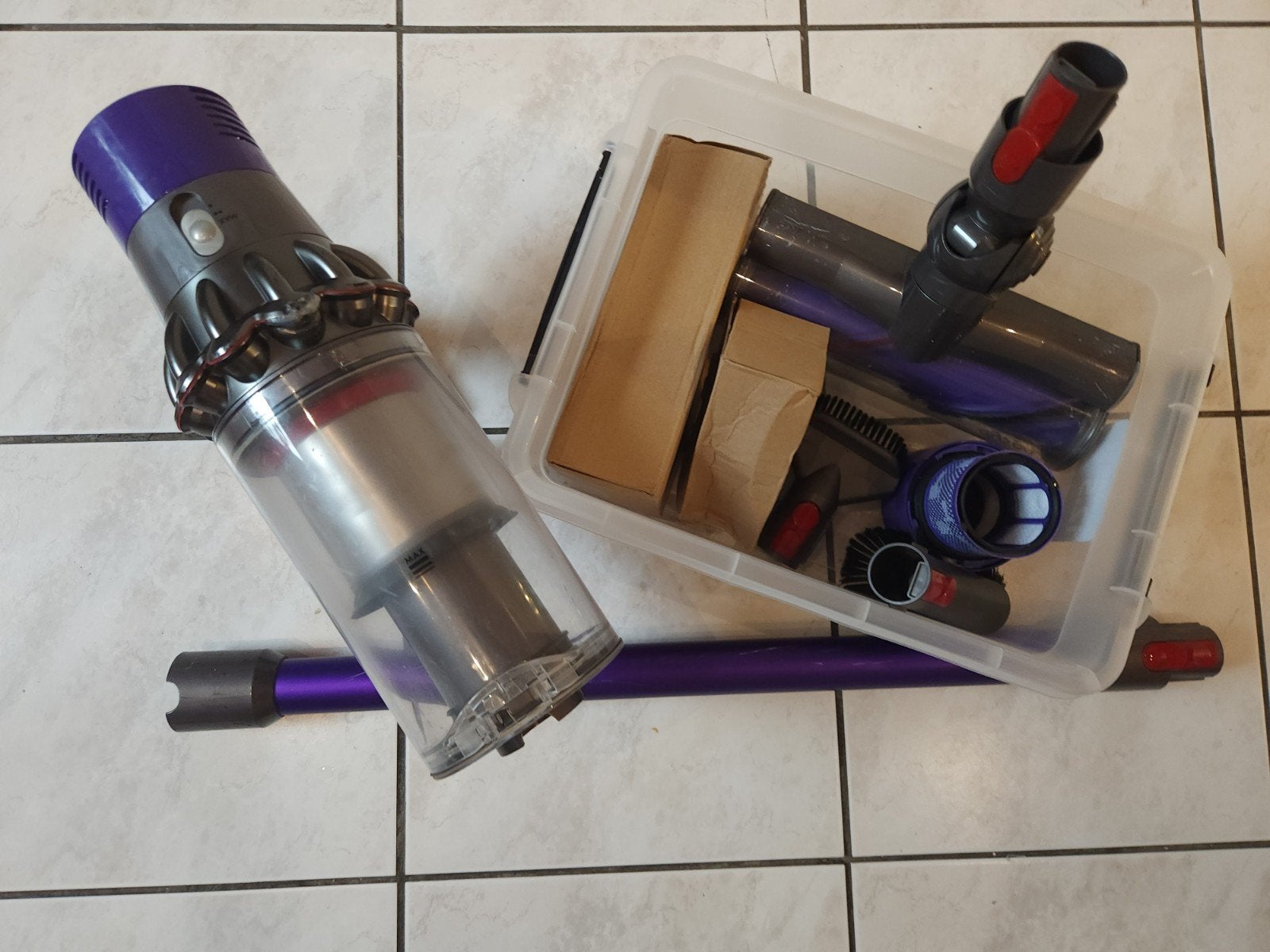 Dyson Cyclone V10 Absoluut, Elektronische apparatuur, Onderdelen en Toebehoren