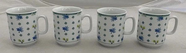Ensemble de 4 tasses Art + Design mix & match, Antiquités & Art, Art | Objets design, Autres types, Pierre/céramique, Multicolore