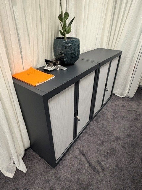 Armoire à volet bas Bruneau, Maison & Meubles, 25 à 50 cm, Avec serrure, Comme neuf, Enlèvement