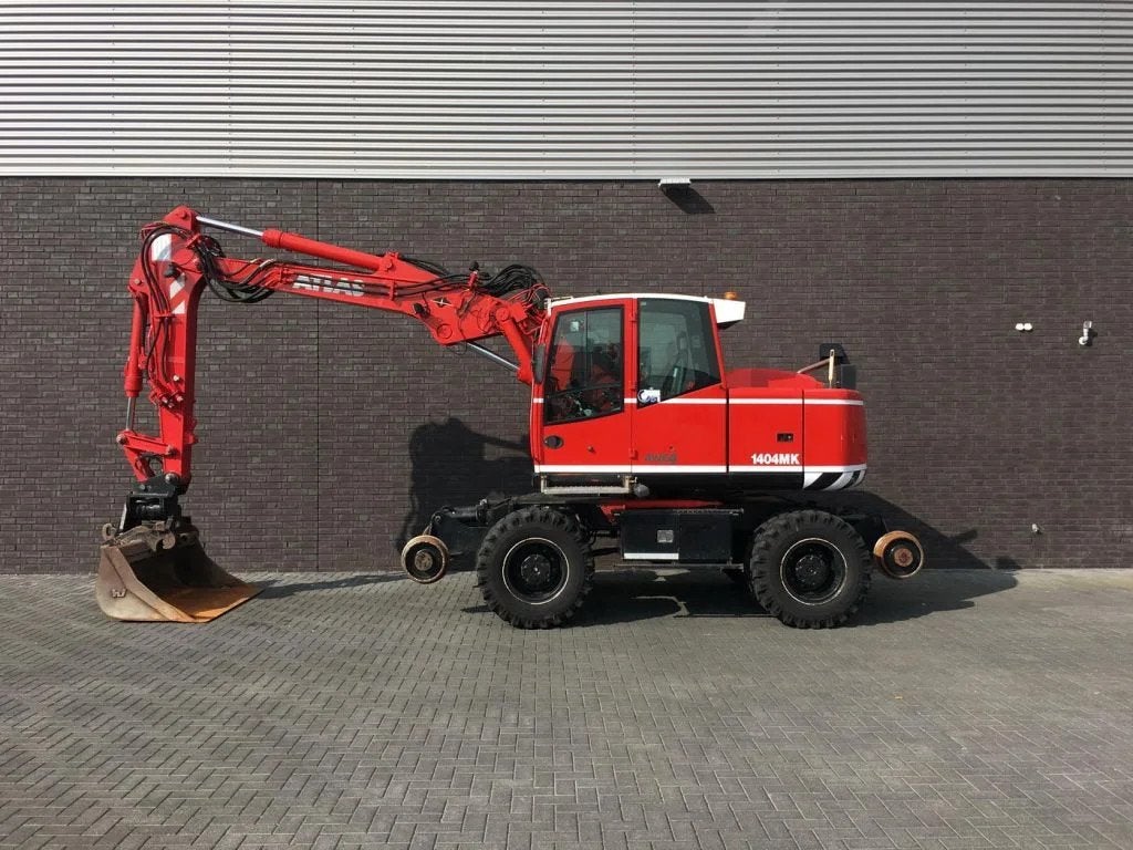 Terex TW 160 SR RAILWAY EXAVATOR (bj 2008), Articles professionnels, Excavatrice