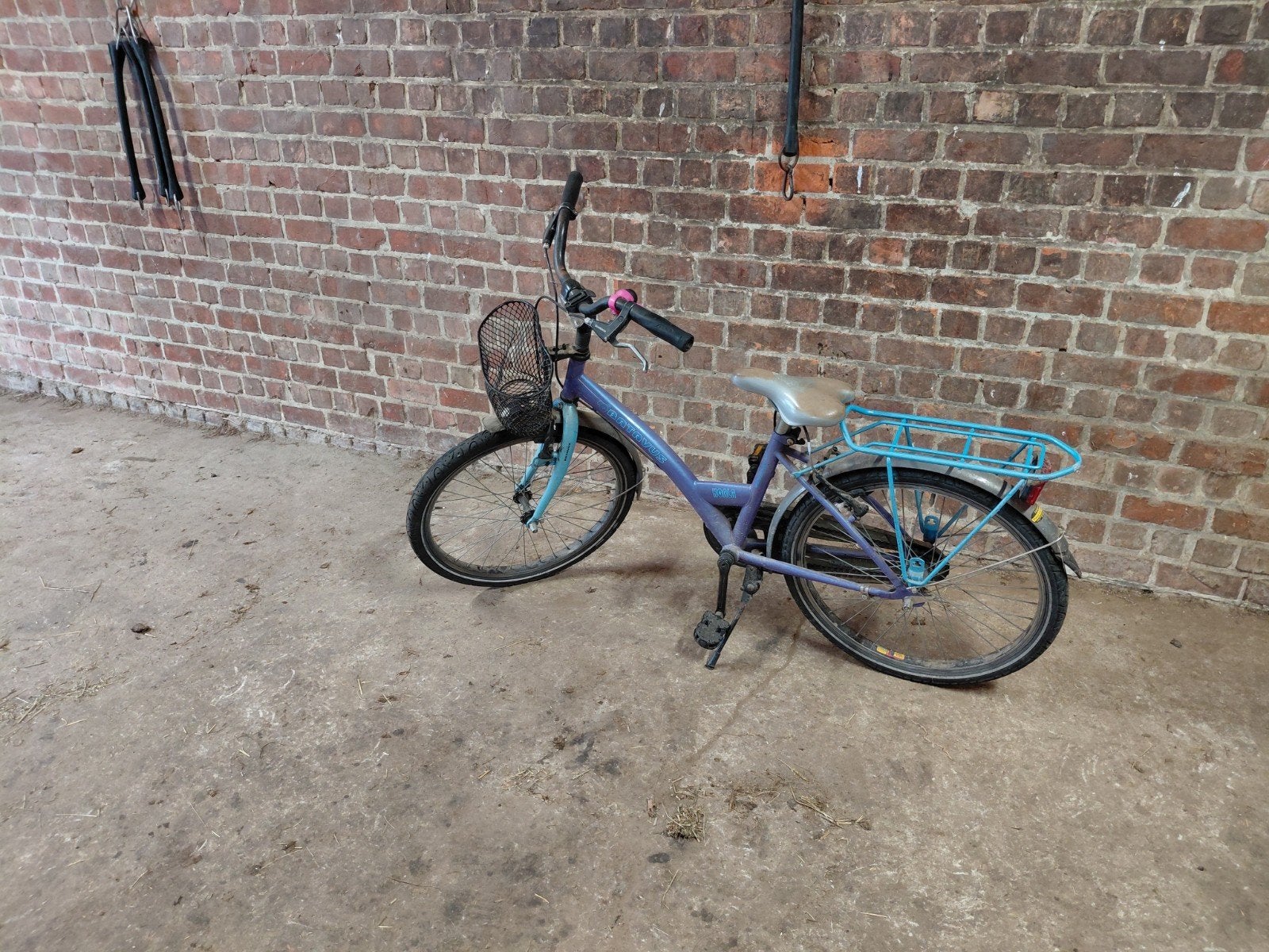 Leuk kinderfietsje, Fietsen en Brommers, Ophalen, Gebruikt, Terugtraprem