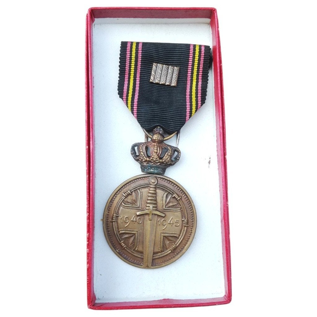 Belgique - Médaille du prisonnier de guerre 1940-1945, Enlèvement ou Envoi, Armée de terre, Ruban, Médaille ou Ailes
