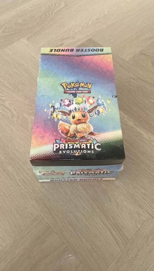Pokemon Prismatic Booster Bundle Display (mint), Ophalen of Verzenden, Zo goed als nieuw, Booster