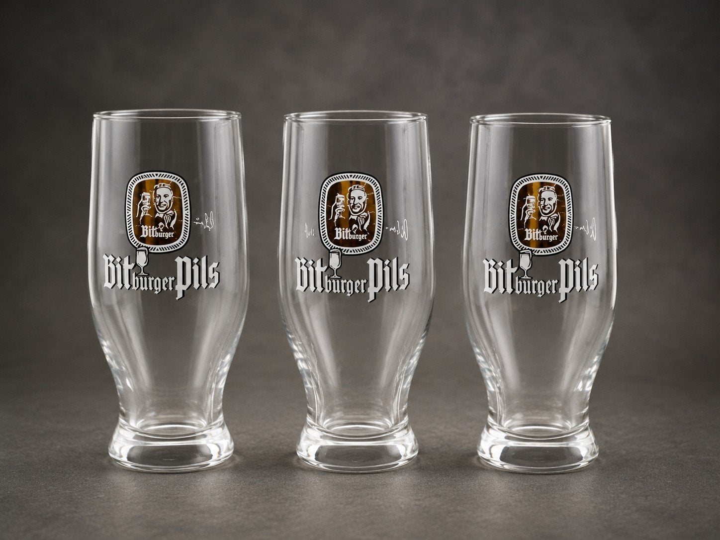 3 vintage Bitburger Pils bierglazen – oud logo, Ophalen, Gebruikt, Glas of Glazen, Overige merken