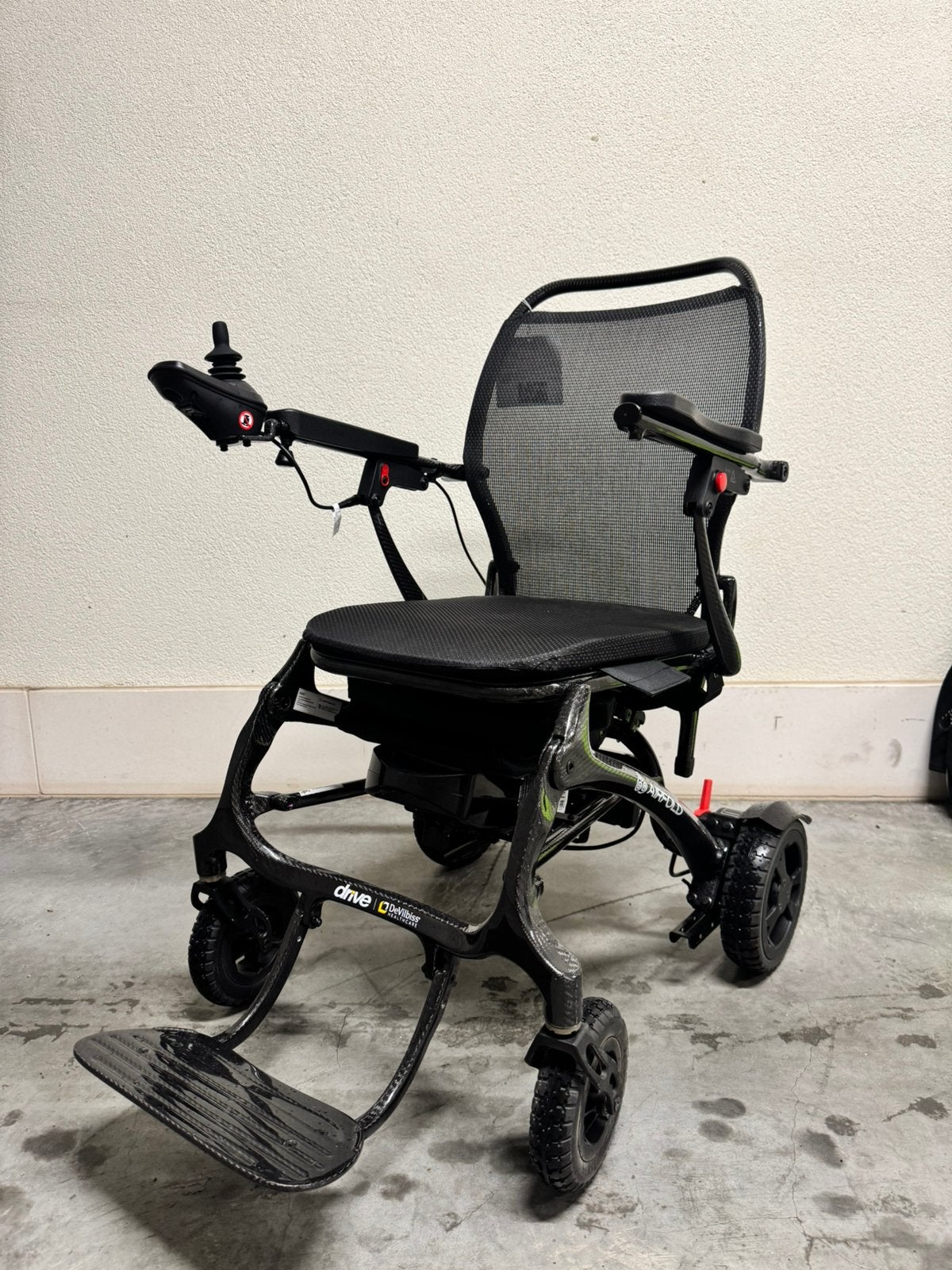 Fauteuil électrique Airfold Carbon Folding Chaise pliable, Enlèvement ou Envoi, Comme neuf, Fauteuil roulant électrique