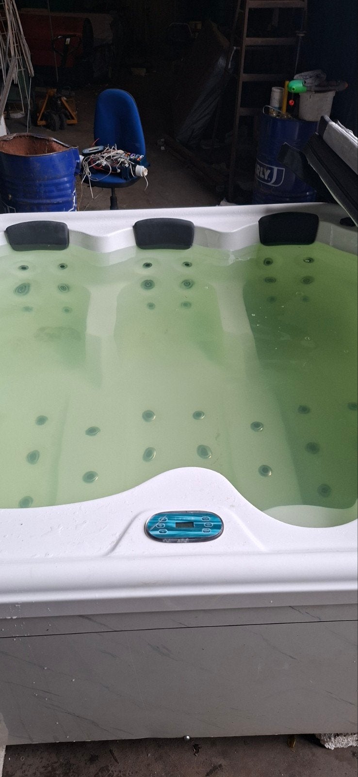 jacuzzi gratis livree 1 ans garantie tout la belgieqe, Enlèvement ou Envoi