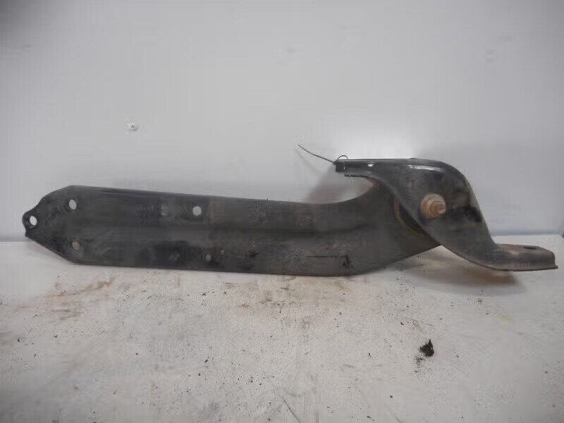 DRAAGARM ACHTER Opel Antara (LA6) (01-2006/01-2017), Bahnhofsplatz 65423 Rüsselsheim am Main, DE, Gebruikt, Opel, Opel Automobile GmbH
